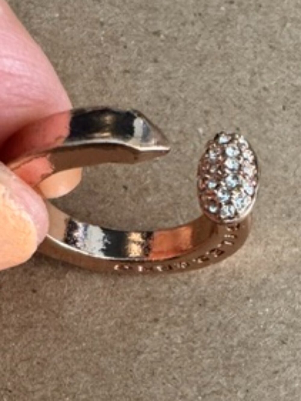 COACH PAVE CRYSTAL HOOK RING - ROSE GOLD